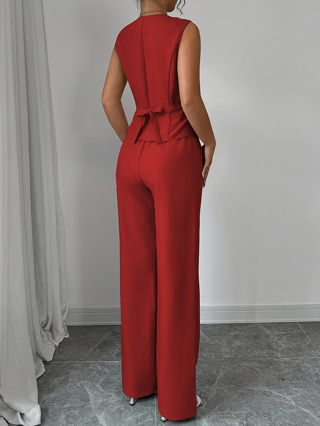 Malia™ Elegant Vest with V-Neck and Straight Pants Set