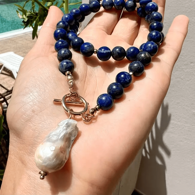 Havento™ Baroque Bohemian Collar with Pearls and Navy Blue Details